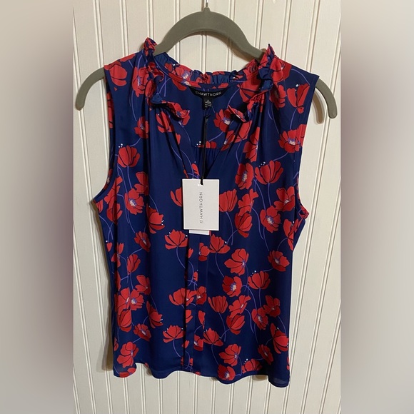 NWT 41 HAWTHORN SLEEVELESS RUFFLED NECK BLOUSE IN BLUE AND RED FLORAL - Picture 5 of 8